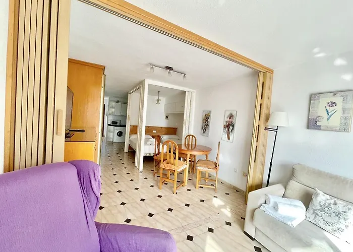 Apartmán In Av Mediterraneo